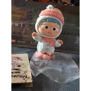 Ozai HeyOne Another Self In The World - Snow Monster Hibernation